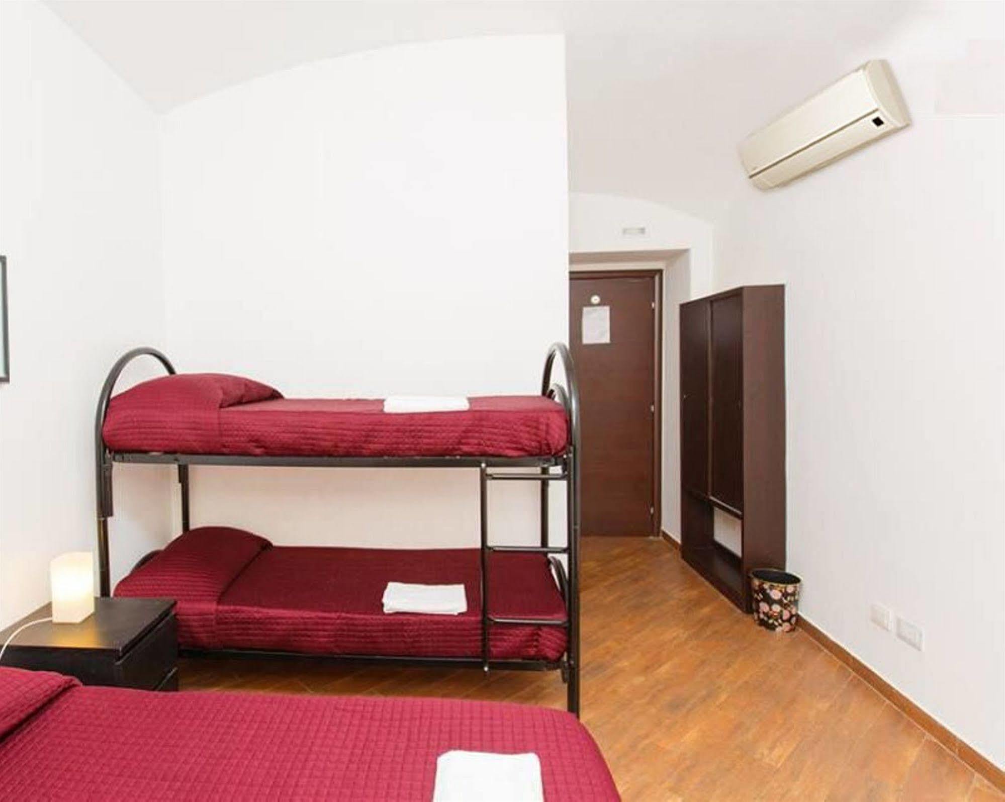 Romangelo Termini Guesthouse Exterior photo